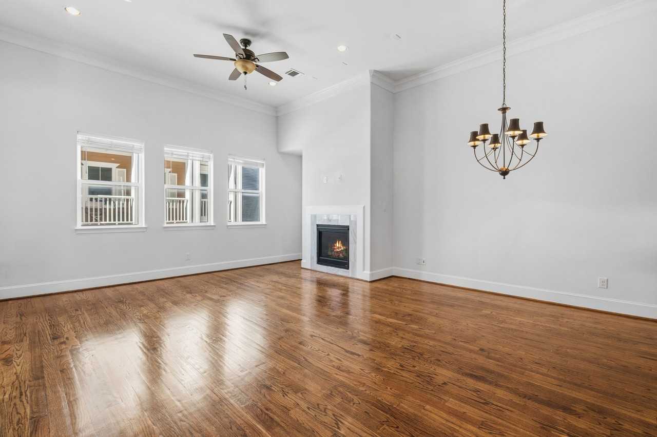 617 W 24th St #617 - Photo 5 of 28