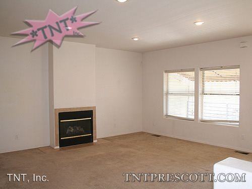 985 Fairway Dr - Photo 3 of 28