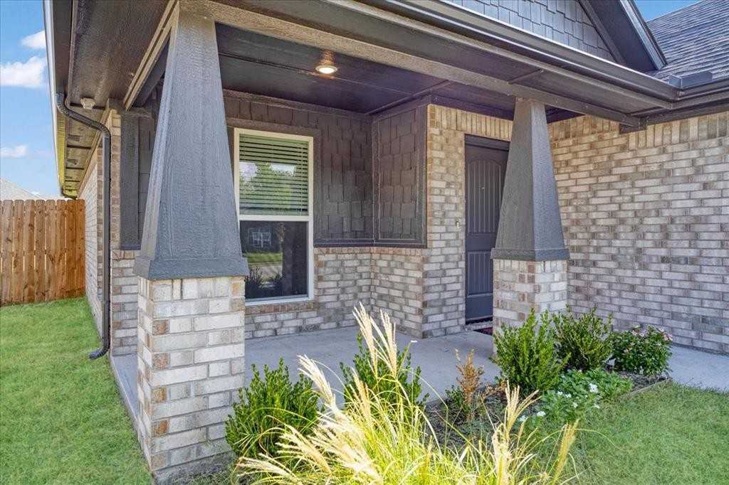 2111 Wyldewood Way #2111 - Photo 3 of 37