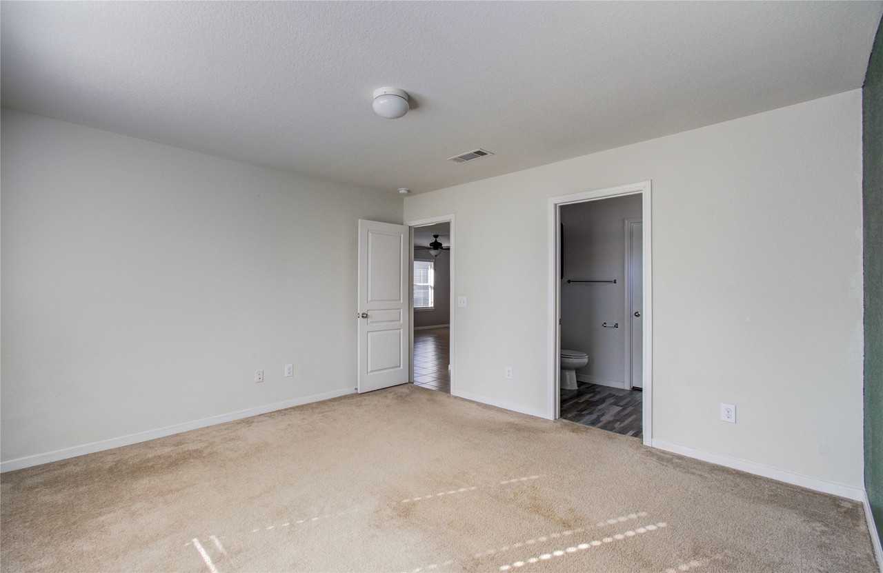 6806 Brimridge Ln #6806 - Photo 5 of 36