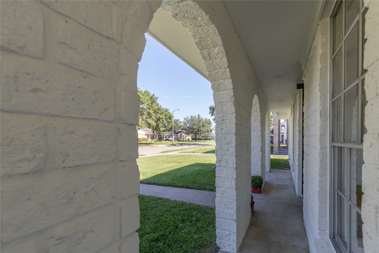 10314 Sageplum Dr #10314 - Photo 5 of 47