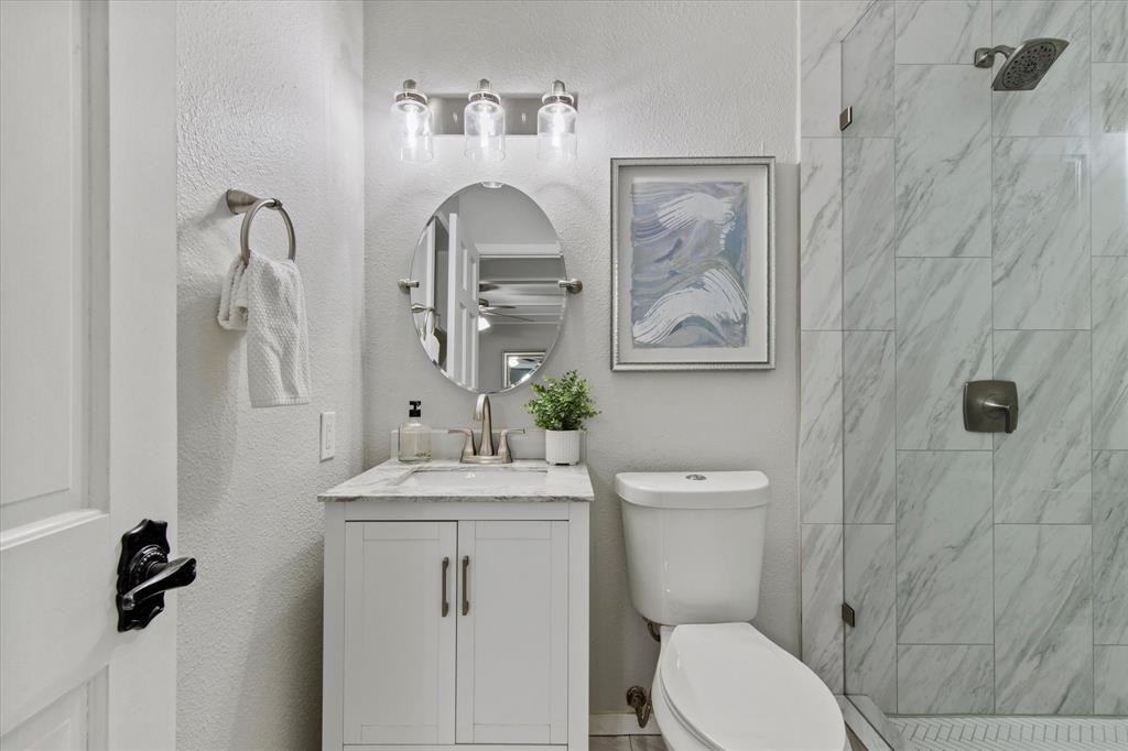 10023 Olmos Dr #10023 - Photo 5 of 40