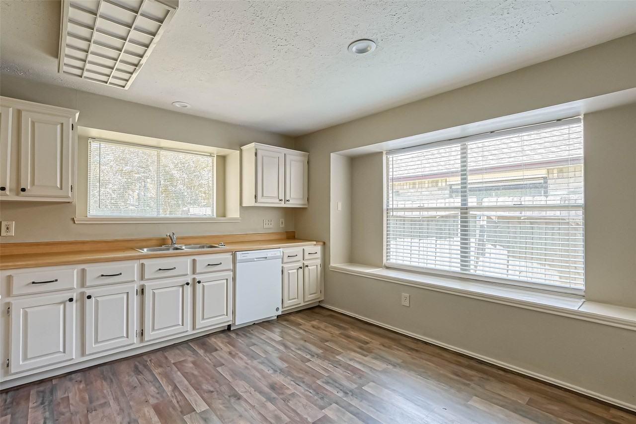 923 Mayweather Ln #923 - Photo 6 of 28