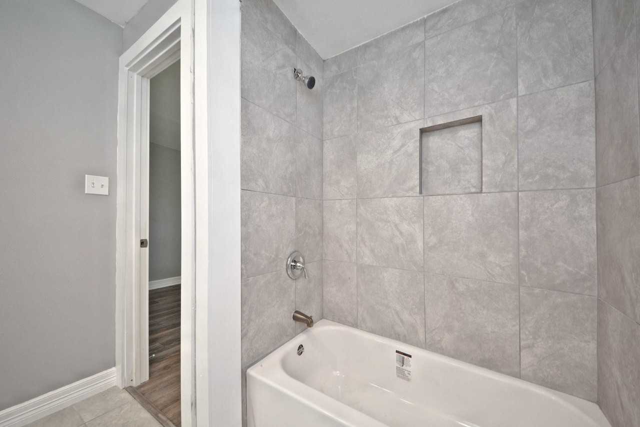 3834 Rosedale St #3834 - Photo 6 of 48