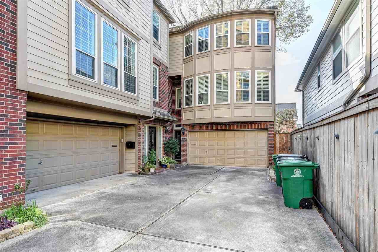 1012 Rochow St #1012 - Photo 5 of 16