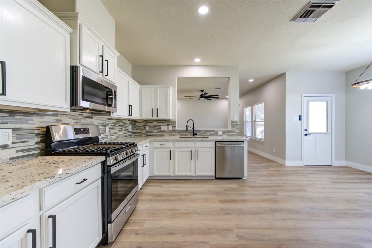 6323 Richland Hills Dr #6323 - Photo 2 of 49