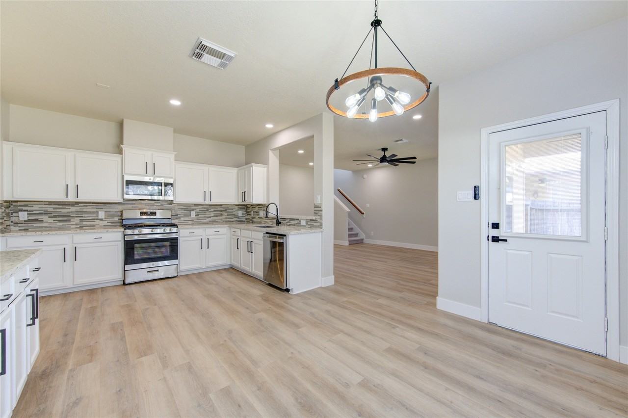 6323 Richland Hills Dr #6323 - Photo 7 of 49