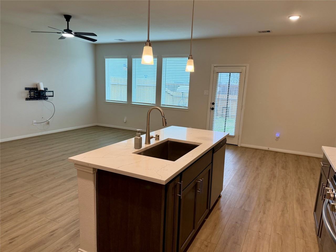 27970 Western Creek Ct #27970 - Photo 3 of 13