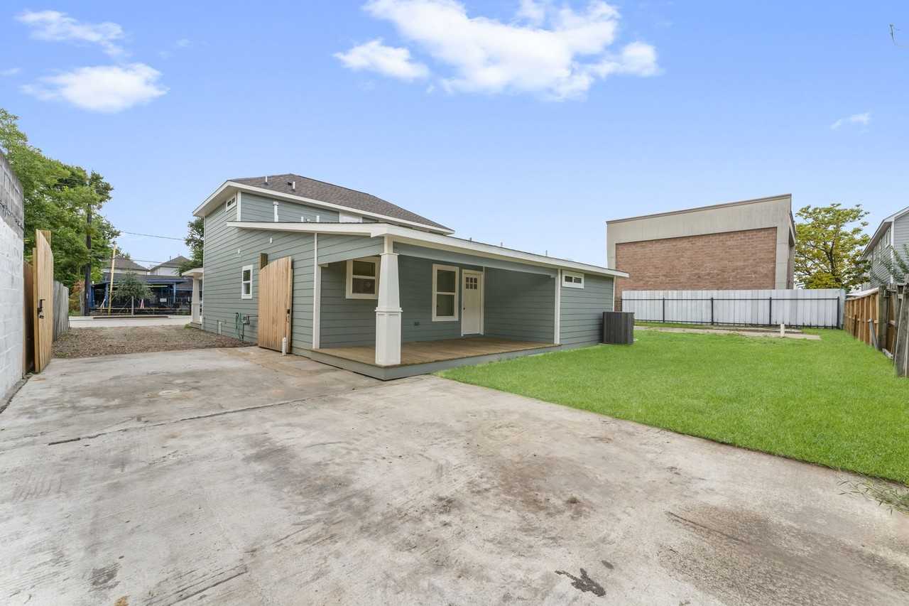 1507 N Durham Dr #1507 - Photo 4 of 35