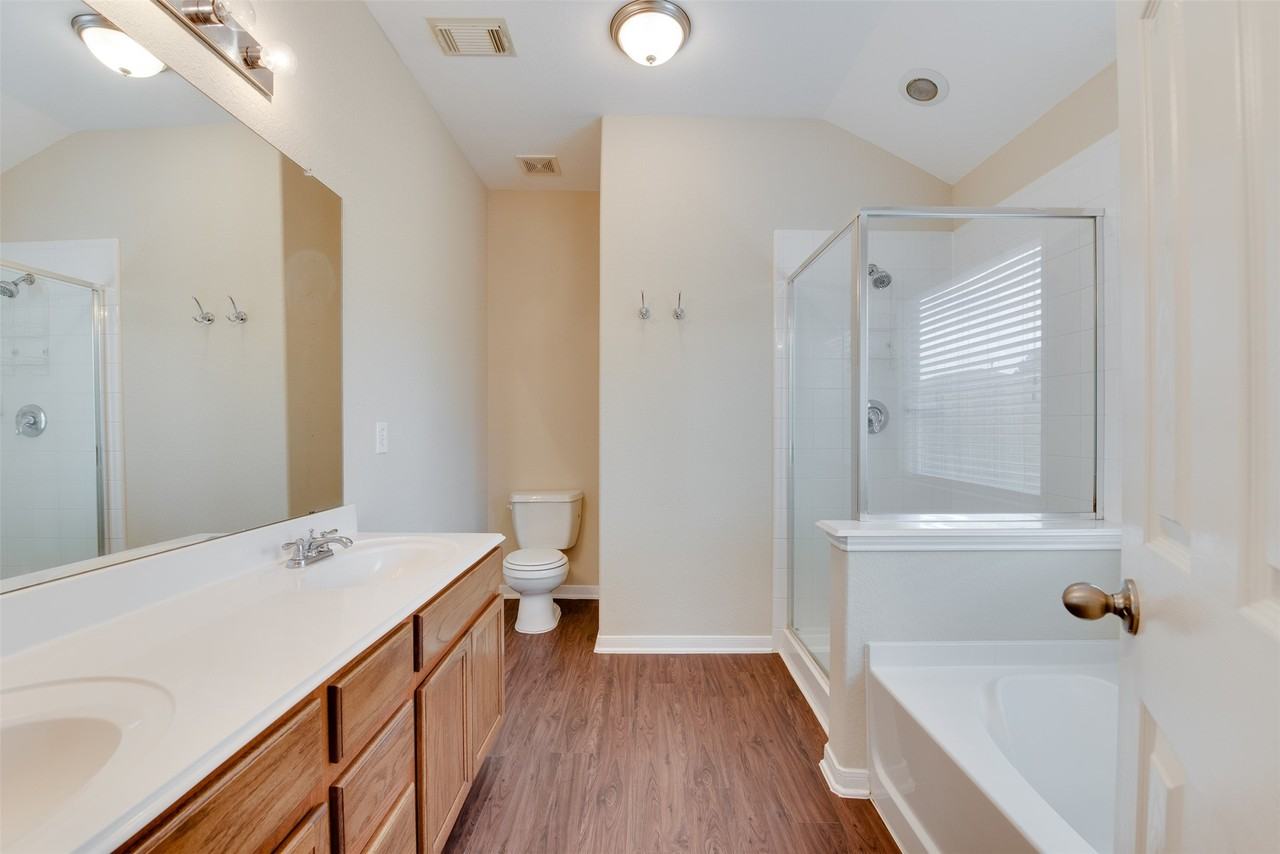 19310 Golden Cactus Ln #19310 - Photo 2 of 27