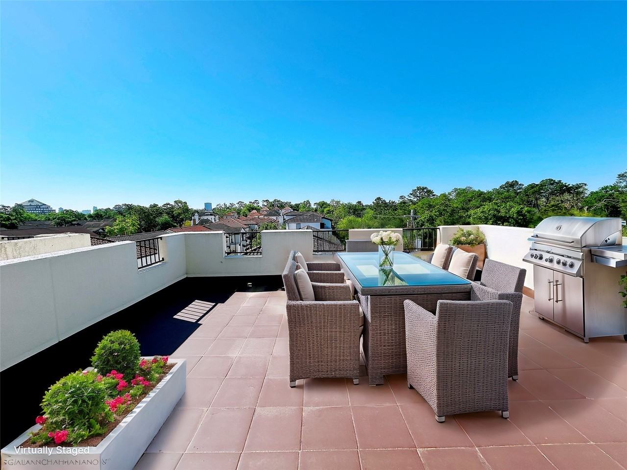 939 Queen Annes Rd #939 - Photo 4 of 40