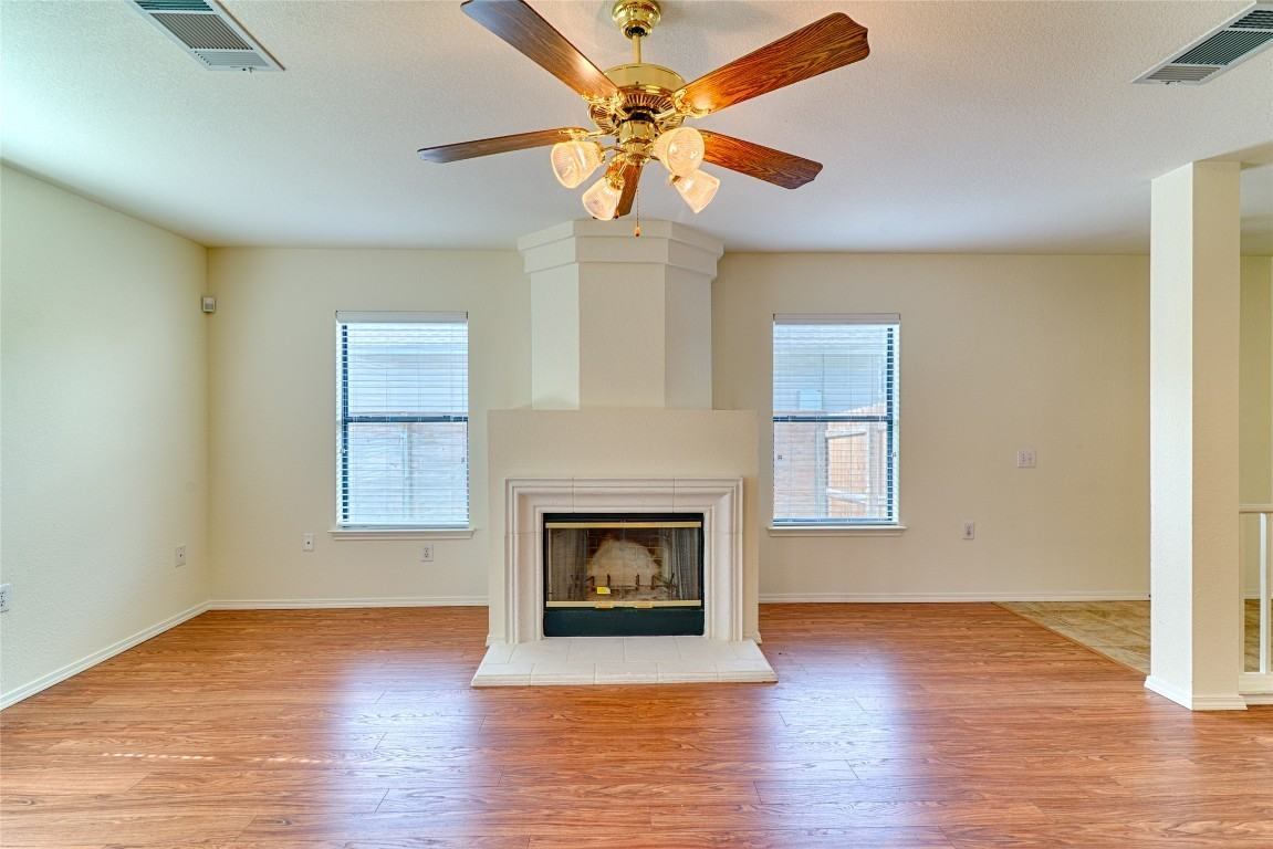 6433 Tara Dr #6433 - Photo 2 of 9