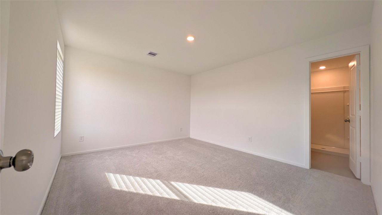 16806 Old Wagon Way #16806 - Photo 3 of 40