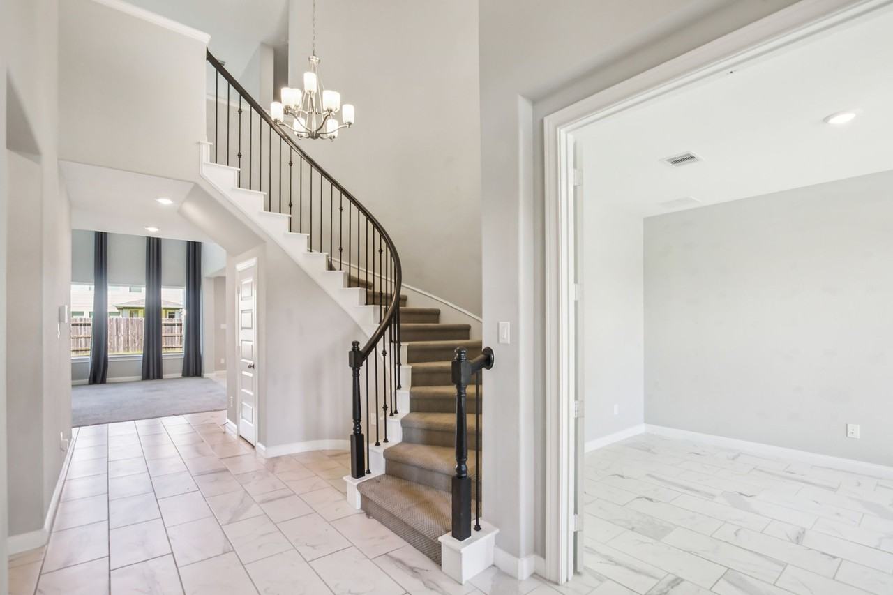 2641 Summer Indigo Trl #2641 - Photo 2 of 39