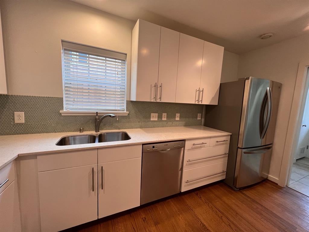 8608 Forest Hills Blvd #8608 - Photo 2 of 24