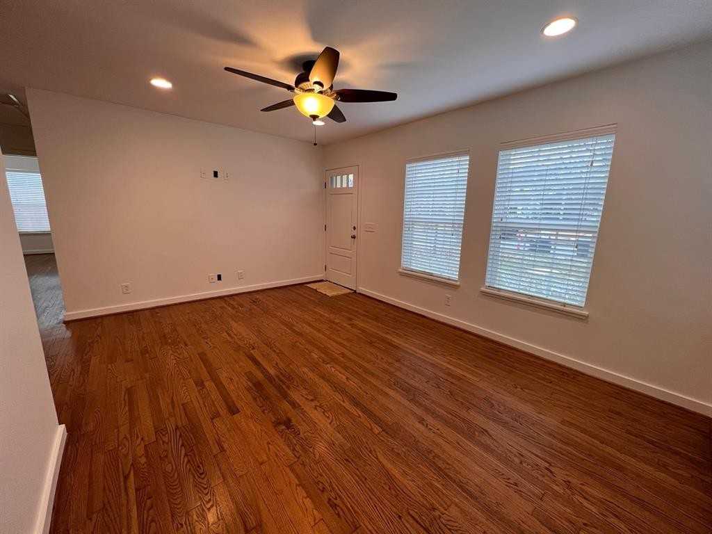 8608 Forest Hills Blvd #8608 - Photo 3 of 24