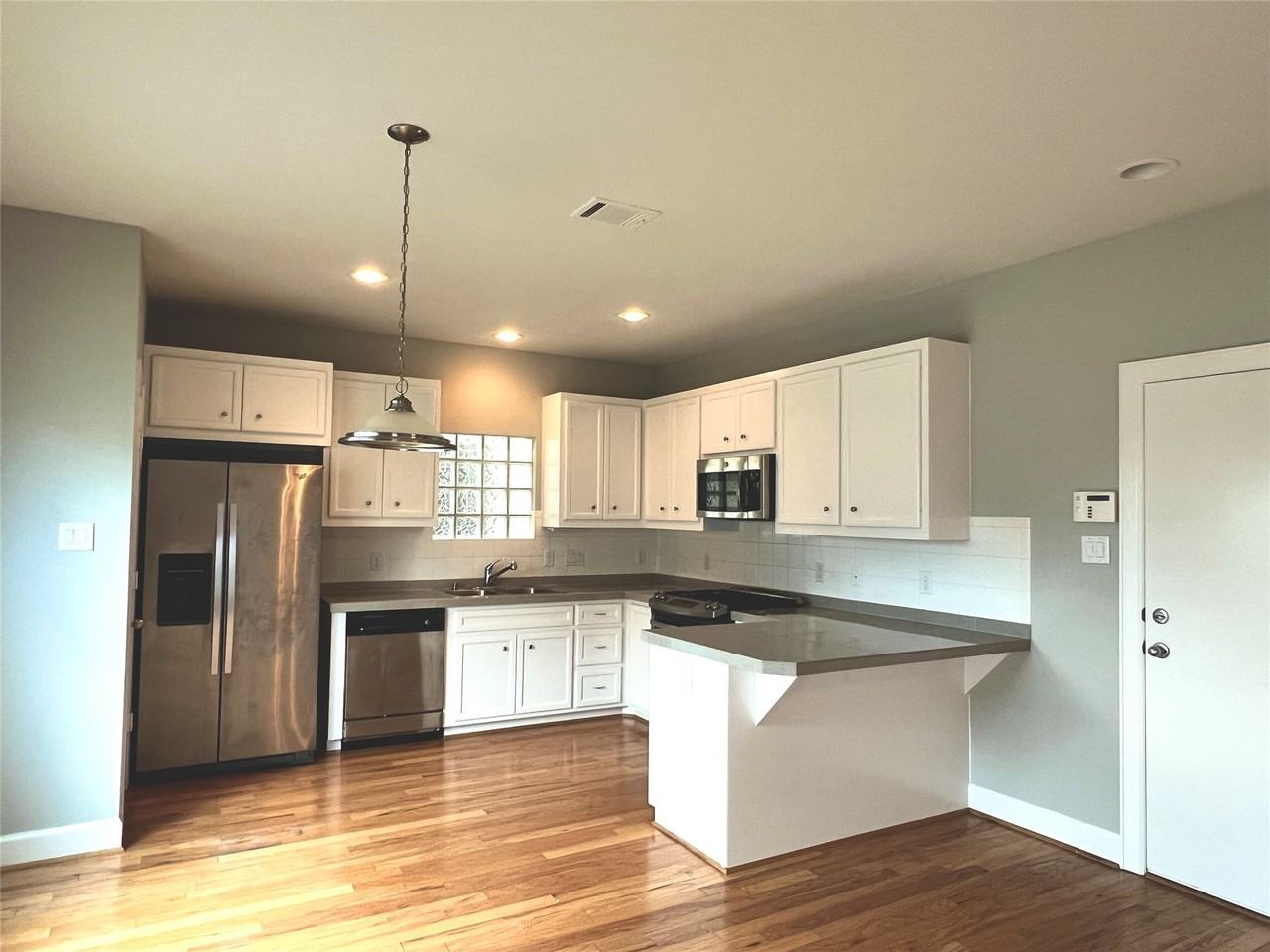 3731 Main Poplar Dr #3731 - Photo 7 of 35