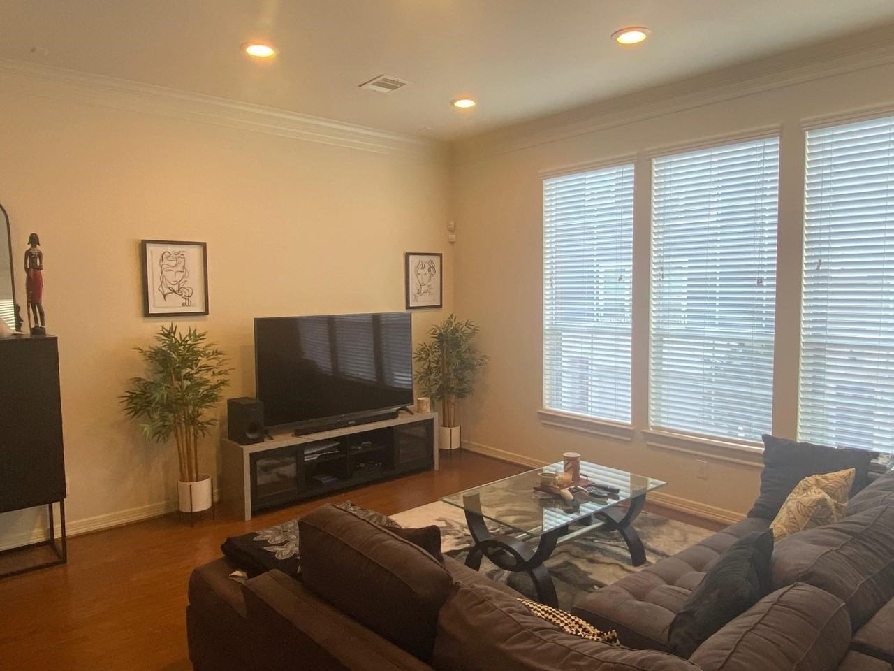 3209 Clearview Cir #3209 - Photo 3 of 13