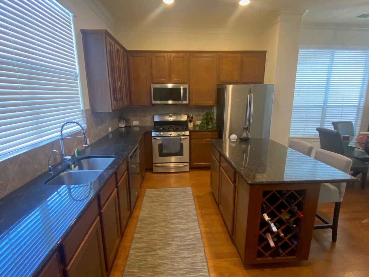 3209 Clearview Cir #3209 - Photo 5 of 13