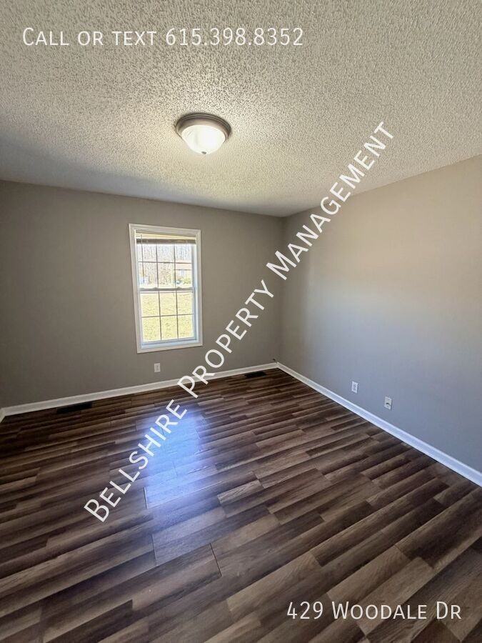 429 Woodale Dr - Photo 7 of 16