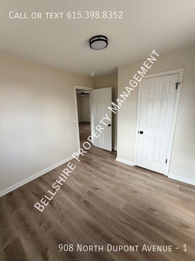 908 N Dupont Ave #1 - Photo 5 of 10