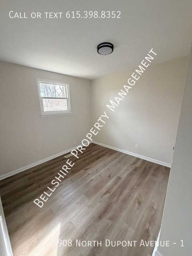 908 N Dupont Ave #1 - Photo 6 of 10