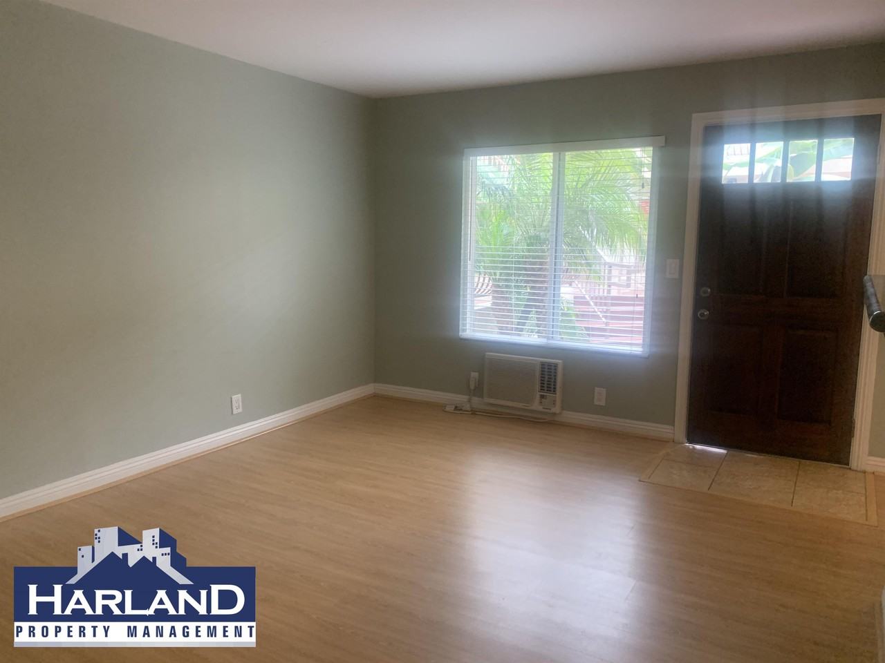 4146 Hamilton St - Photo 6 of 9