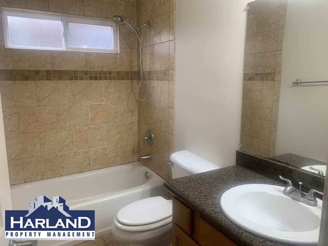 4146 Hamilton St - Photo 7 of 9