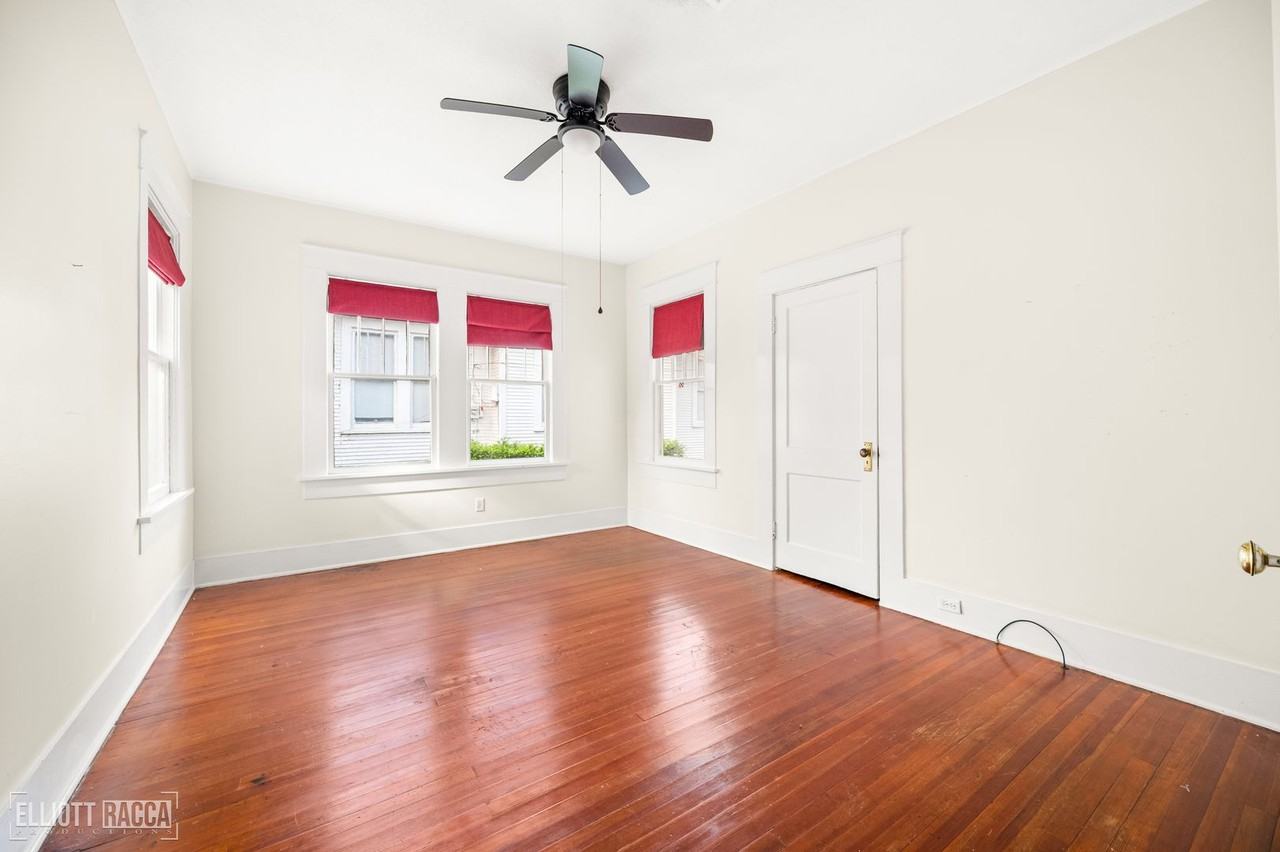 2301 Hill St - Photo 2 of 50