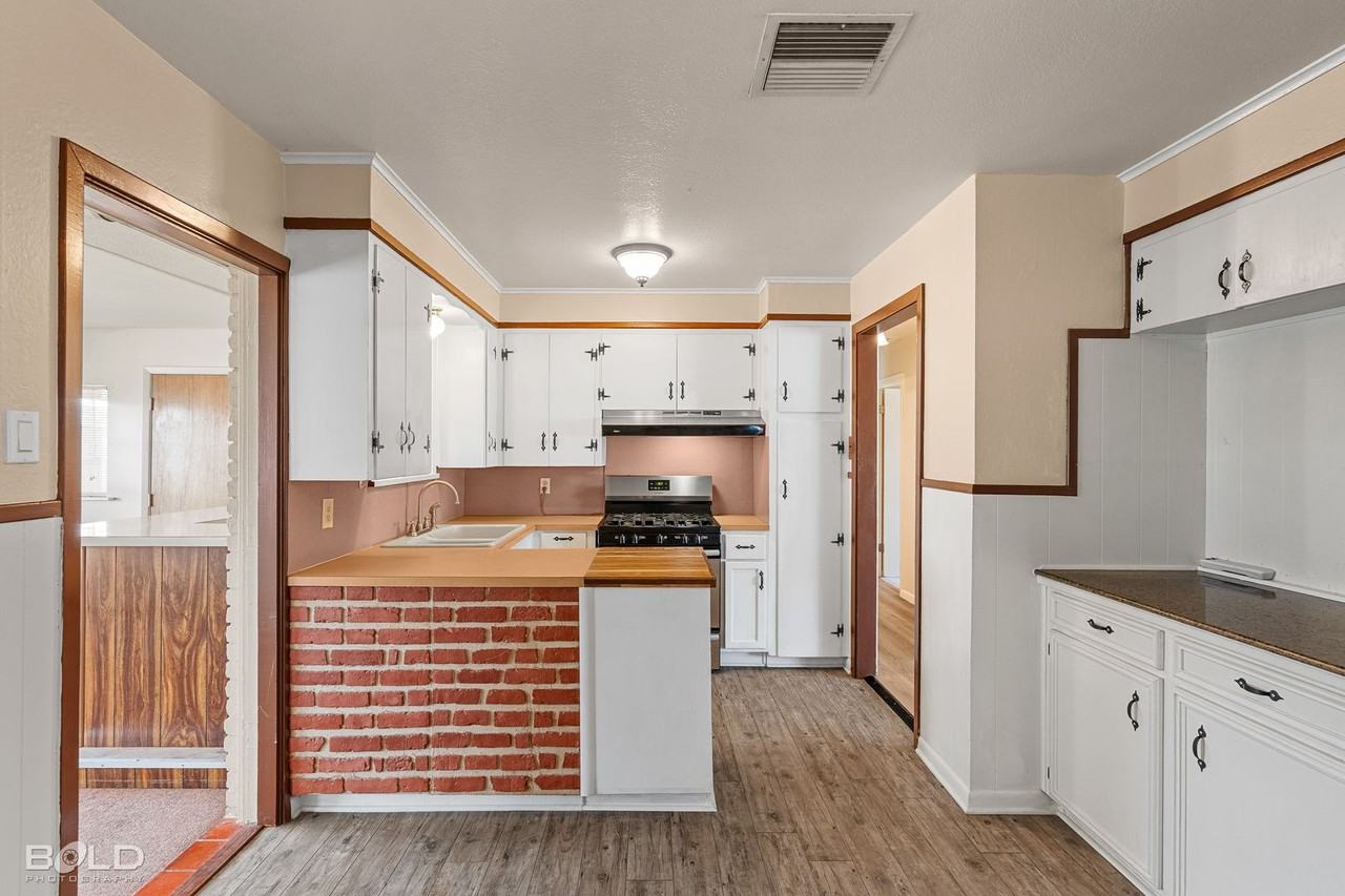 1706 Shady Grove Dr - Photo 5 of 35