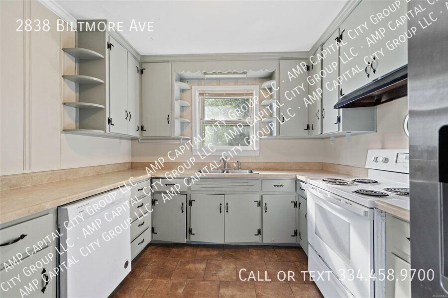 2838 Biltmore Ave - Photo 7 of 16