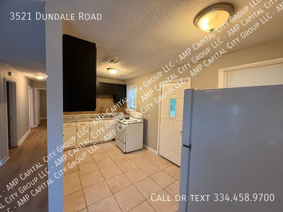 3521 Dundale Rd - Photo 4 of 7