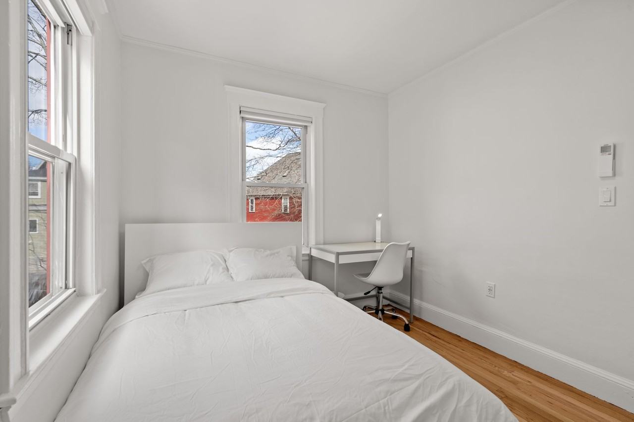 19 Downer Ave #4 - Photo 2 of 15