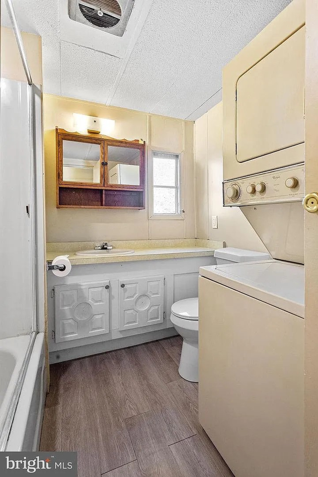 1 N Duke St Unit Front #NA - Photo 4 of 10