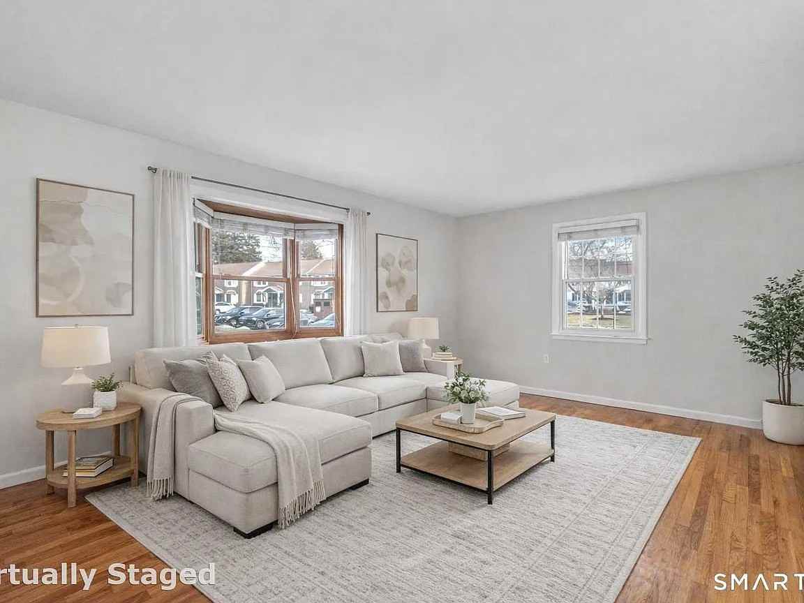 249 Sunnyridge Ave #116 - Photo 4 of 21