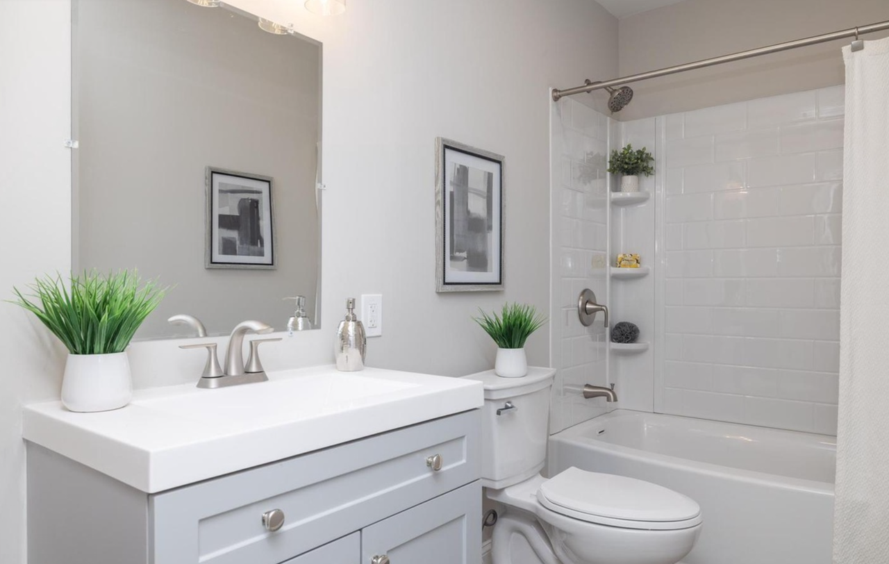 209 W Edgewater Way #209 - Photo 4 of 4