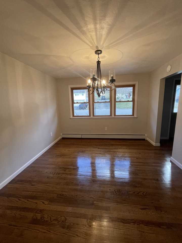 1009 Beechwood Ln #NA - Photo 7 of 22