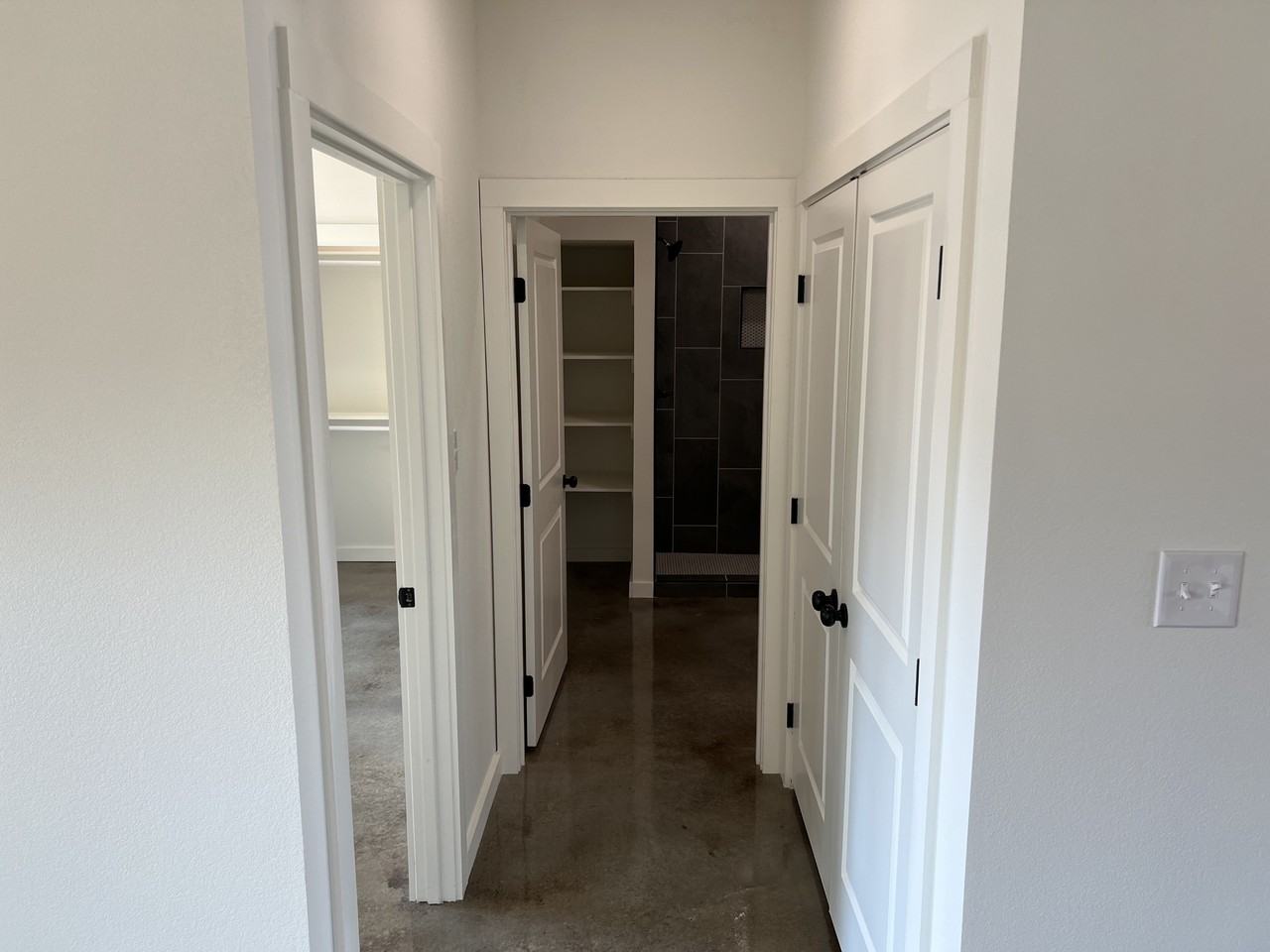 Eastwood Rd #2218 - Photo 4 of 9