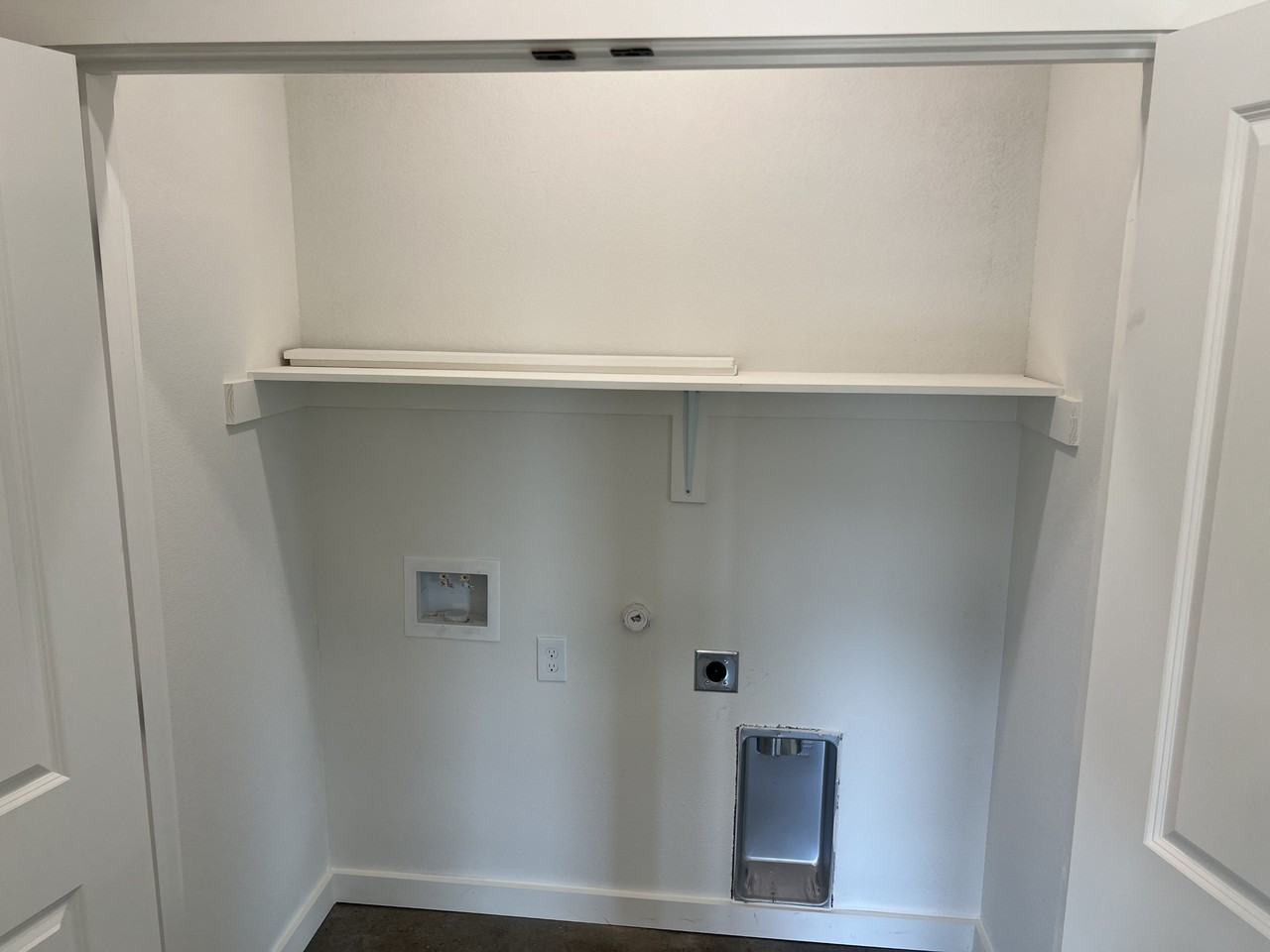 Eastwood Rd #2218 - Photo 5 of 9