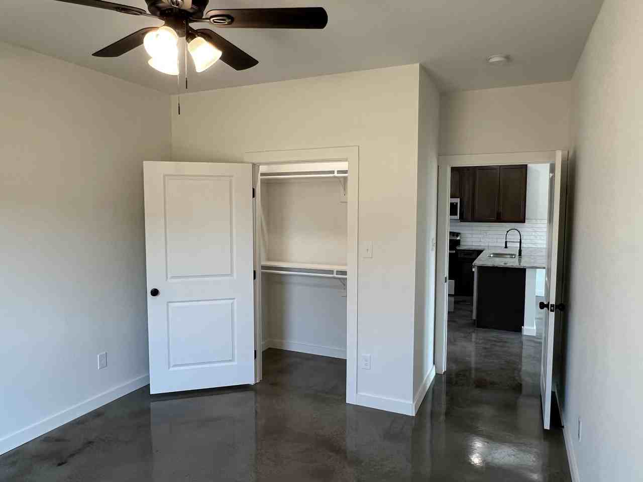 Eastwood Rd #2218 - Photo 6 of 9