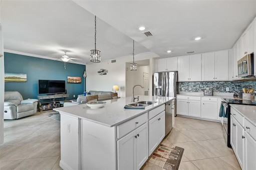 17704 Gawthrop Dr #107 - Photo 7 of 42