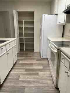 26 Greenview Cir #B - Photo 6 of 18