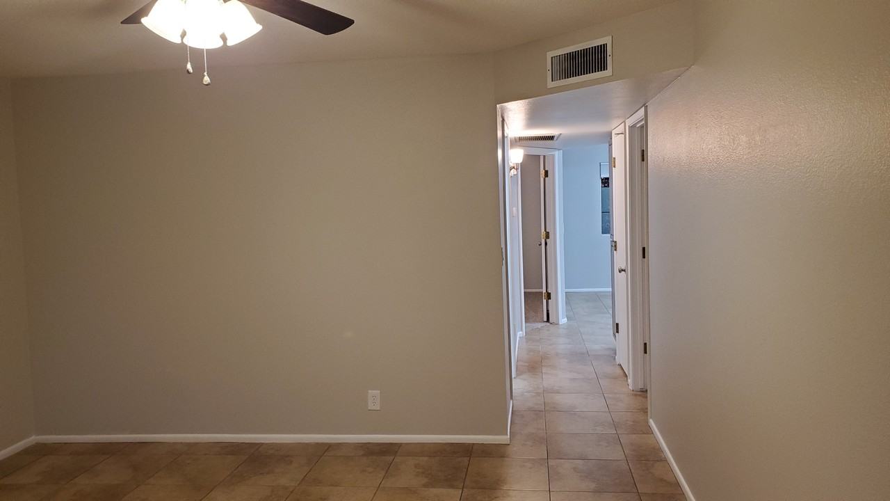 530 S PORTLAND - 2 #2 - Photo 7 of 22