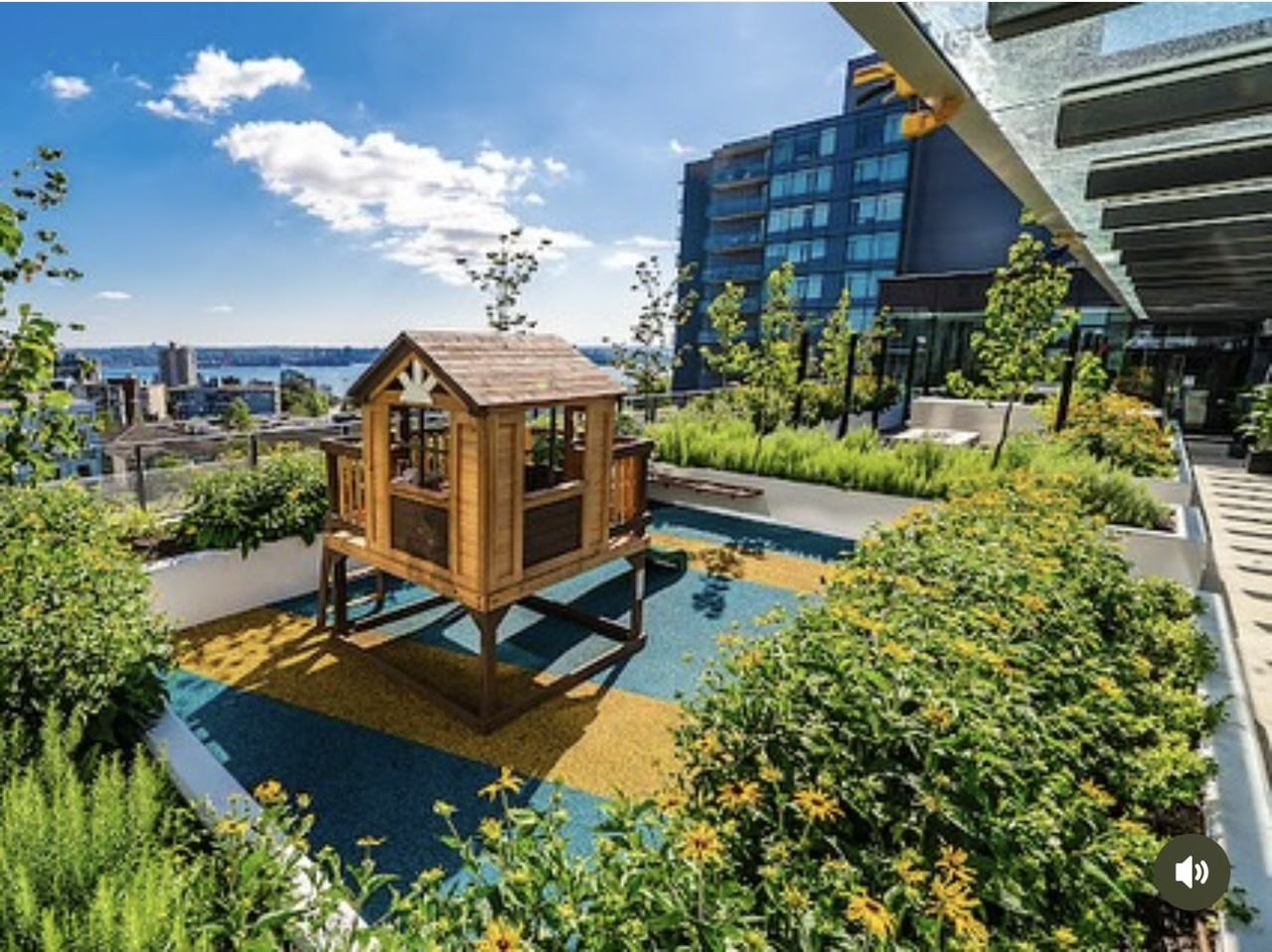 135 13th St E - Photo 3 of 20