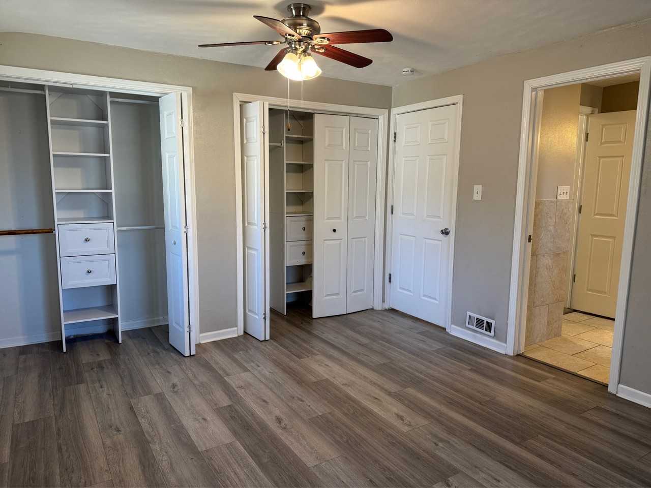 1208 Toft St #1 - Photo 7 of 17