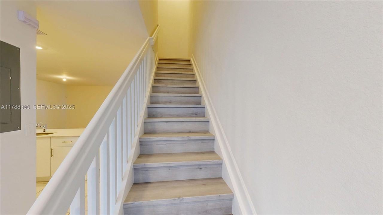 12875 Southwest 243rd Terrace #12875 - Photo 5 of 34