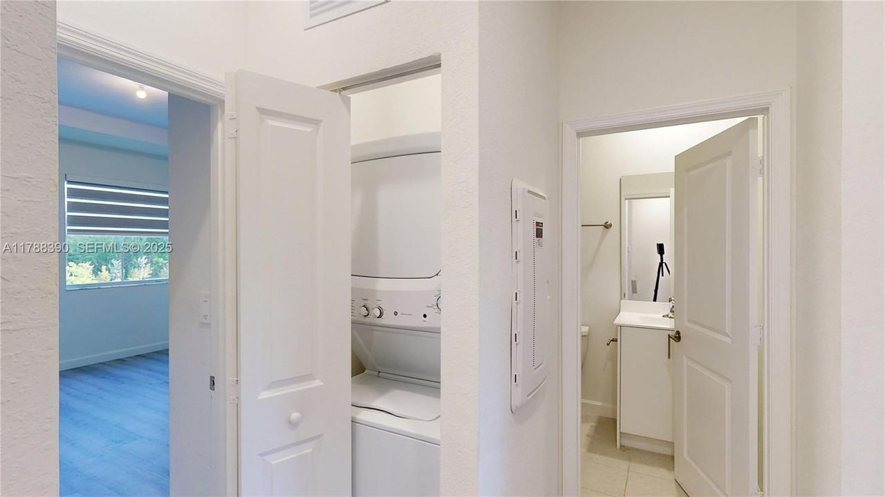 12875 Southwest 243rd Terrace #12875 - Photo 6 of 34