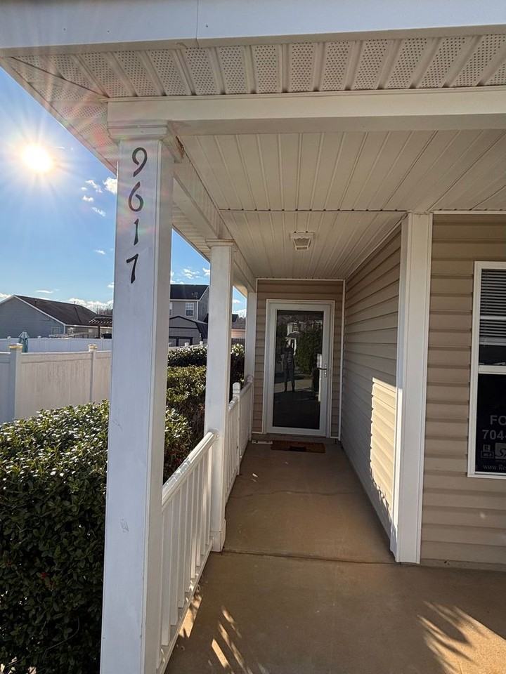 9617 Rau Ct - Photo 2 of 31