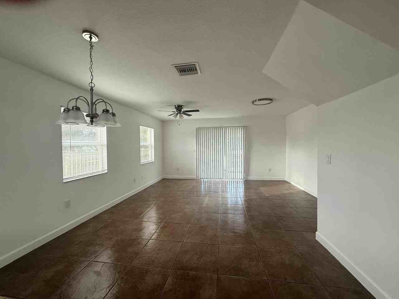 6615 Winfield Boulevard - Photo 6 of 7