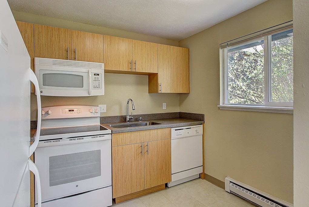 Woodland Commons - Photo 7 of 52